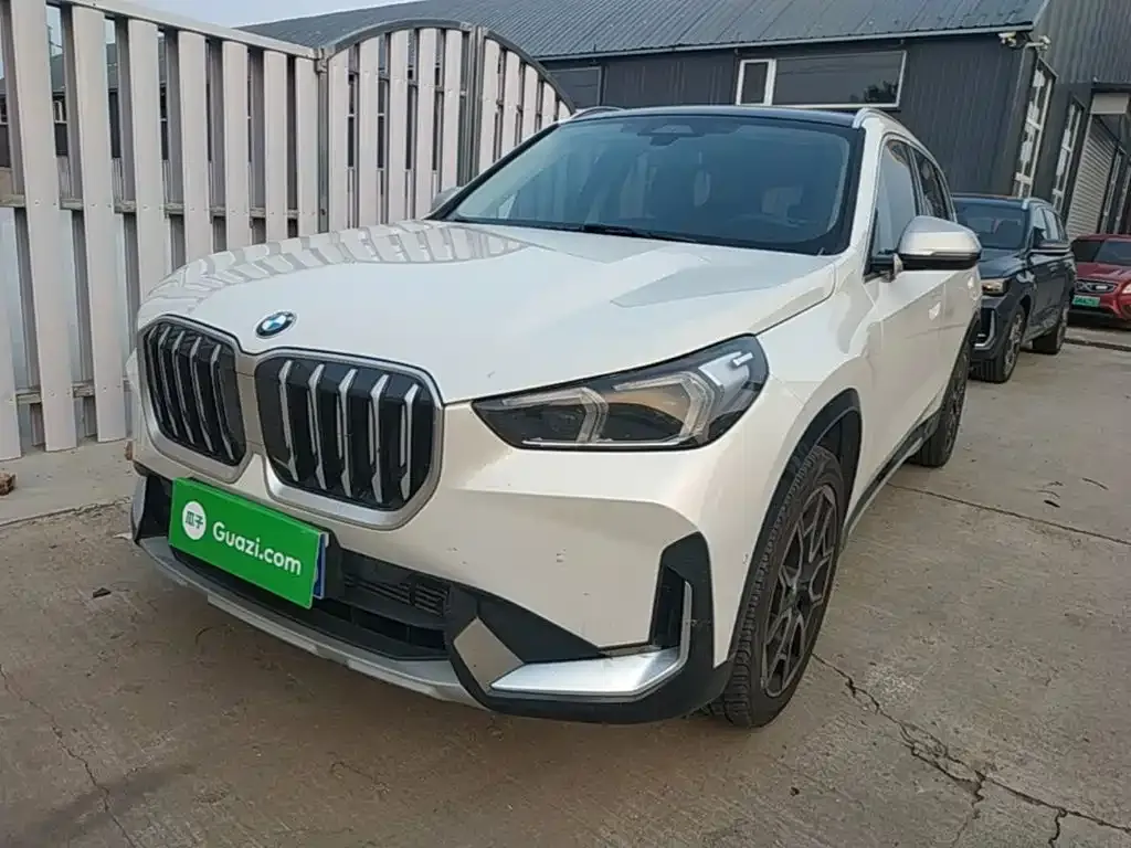 BMW X1 — фото 4