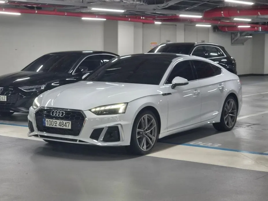 Audi A5 — фото 1