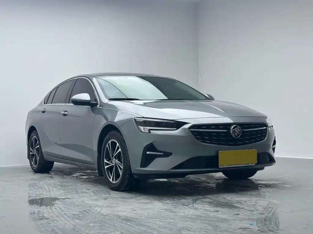 Buick Regal — фото 10