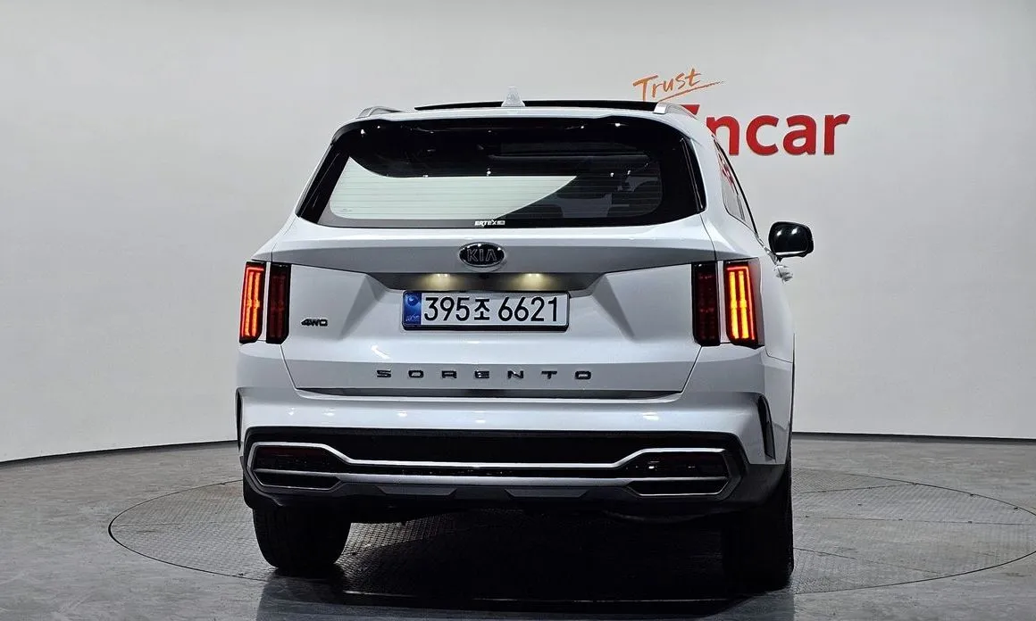 Kia Sorento — фото 4