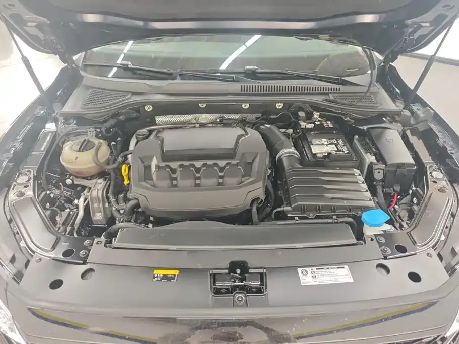 Volkswagen Passat — фото 9