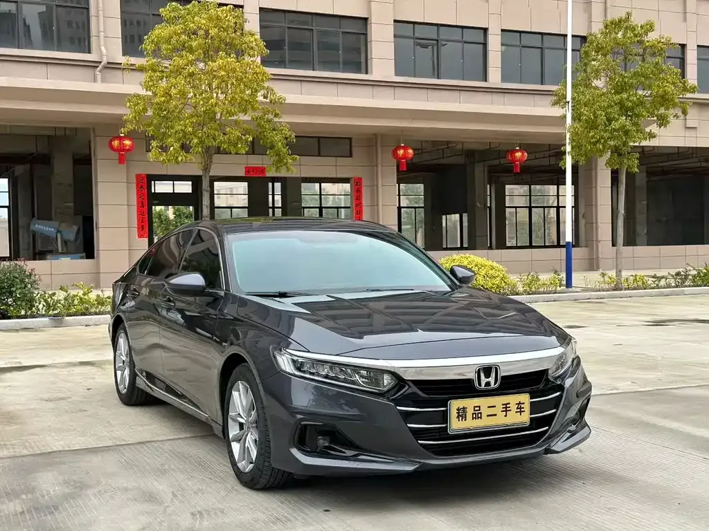 Honda Accord — фото 5
