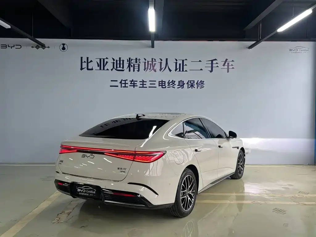 BYD Seal 07 DM-i — фото 3