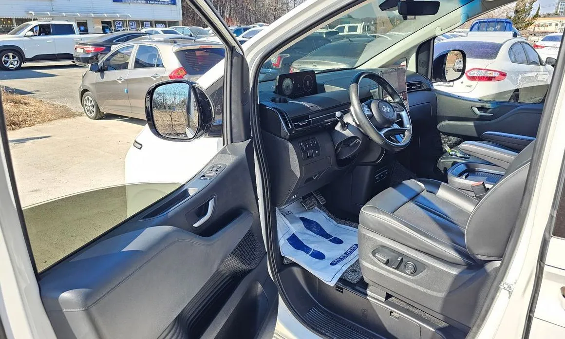 Hyundai Staria — фото 10