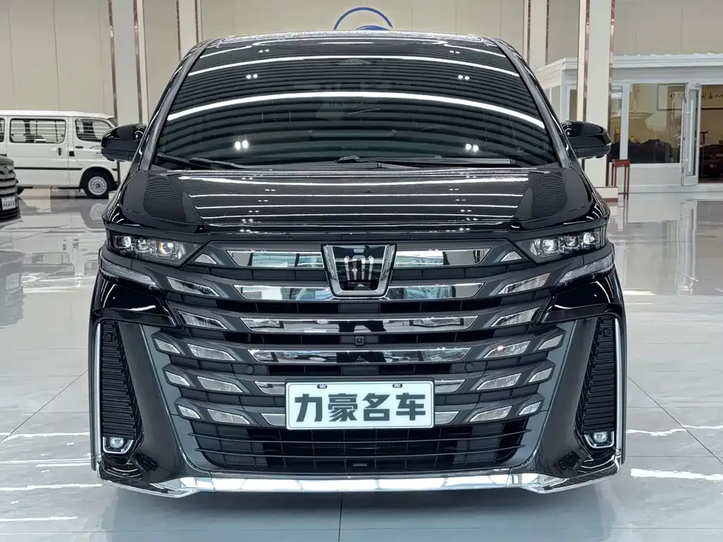 Toyota Vellfire — фото 7