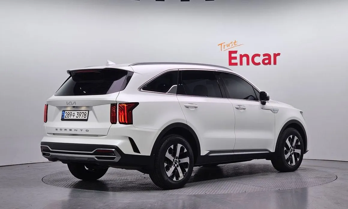 Kia Sorento — фото 4