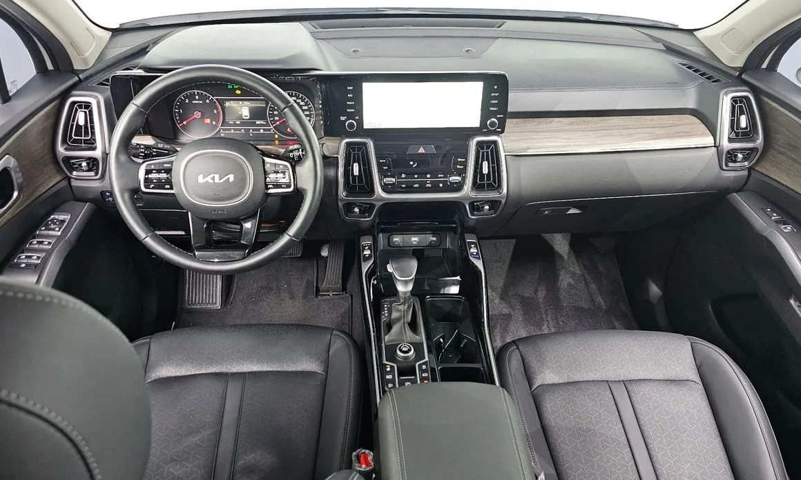 Kia Sorento — фото 6