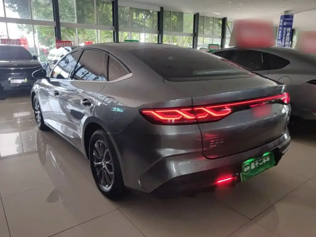 BYD Qin L — фото 2