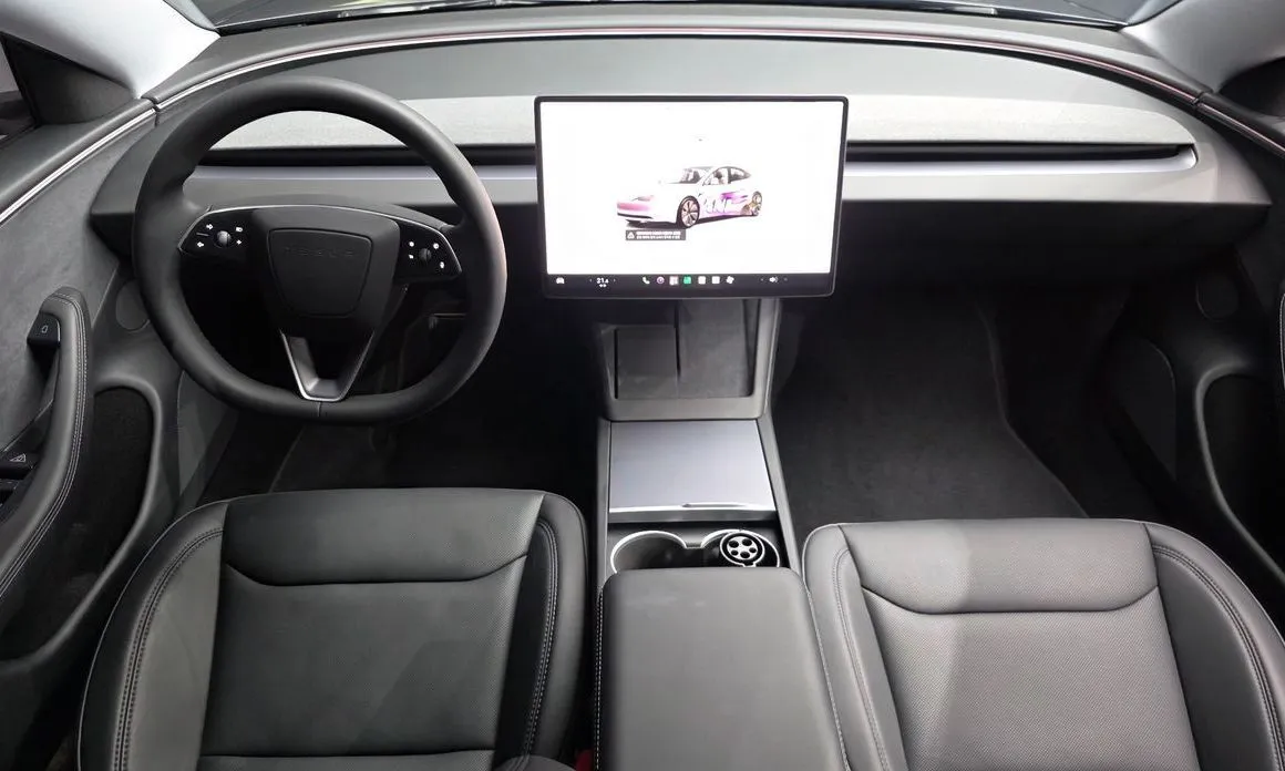 Tesla Model 3 — фото 9