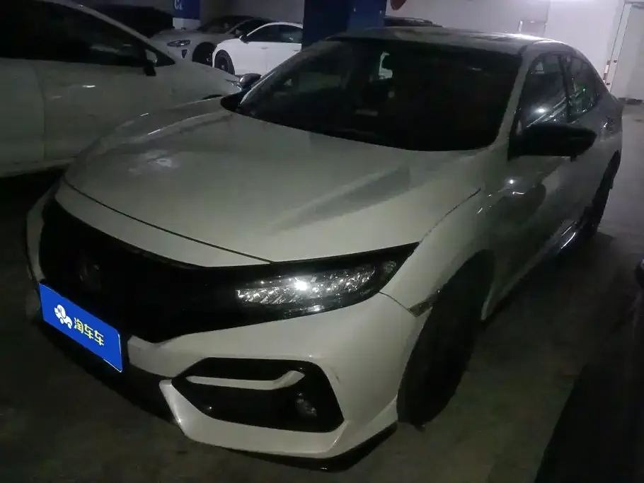 Honda Civic — фото 1