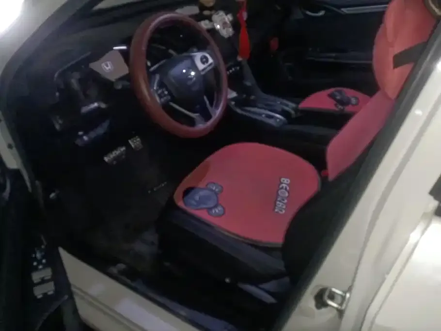 Honda Civic — фото 10