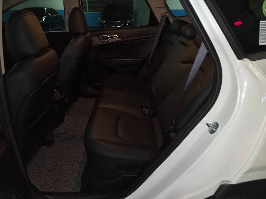 Kia Sportage — фото 5