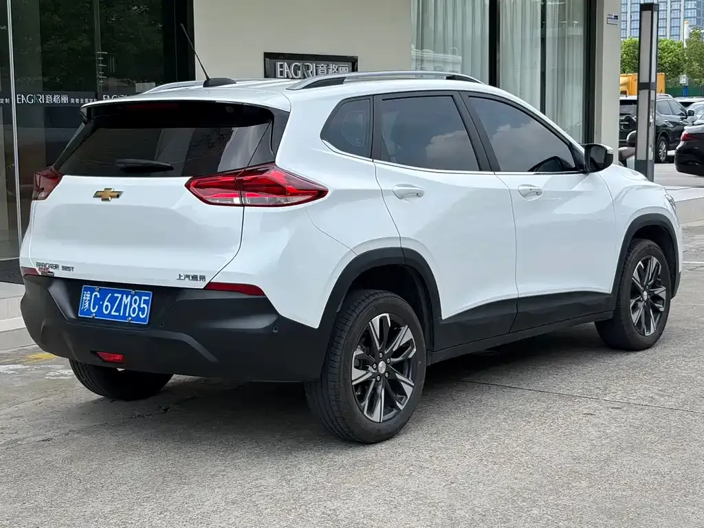 Chevrolet Trax — фото 8