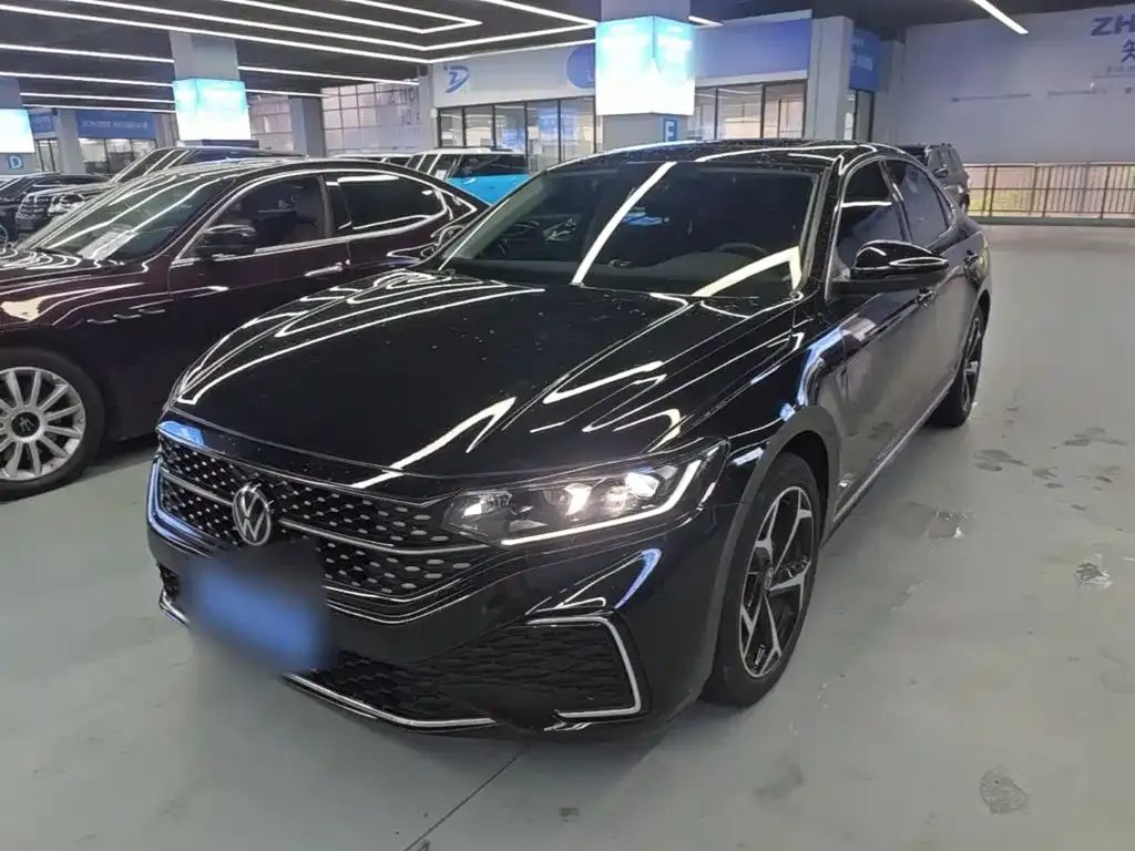 Volkswagen Passat — фото 4