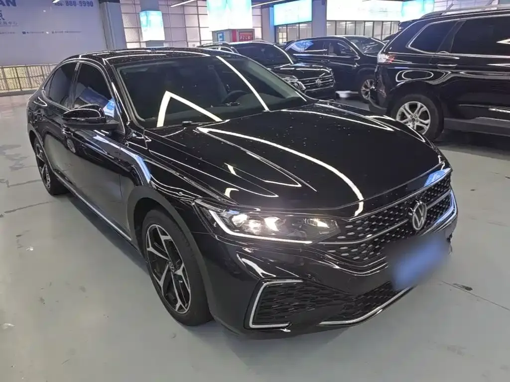 Volkswagen Passat — фото 5