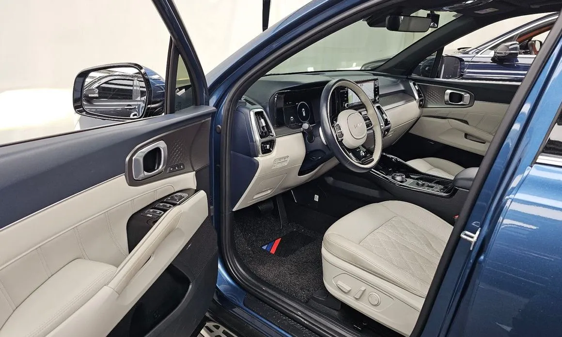 Kia Sorento — фото 6