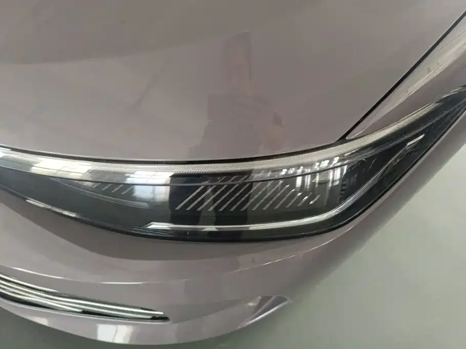 Volkswagen Passat — фото 10