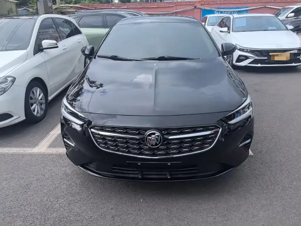 Buick Regal — фото 10