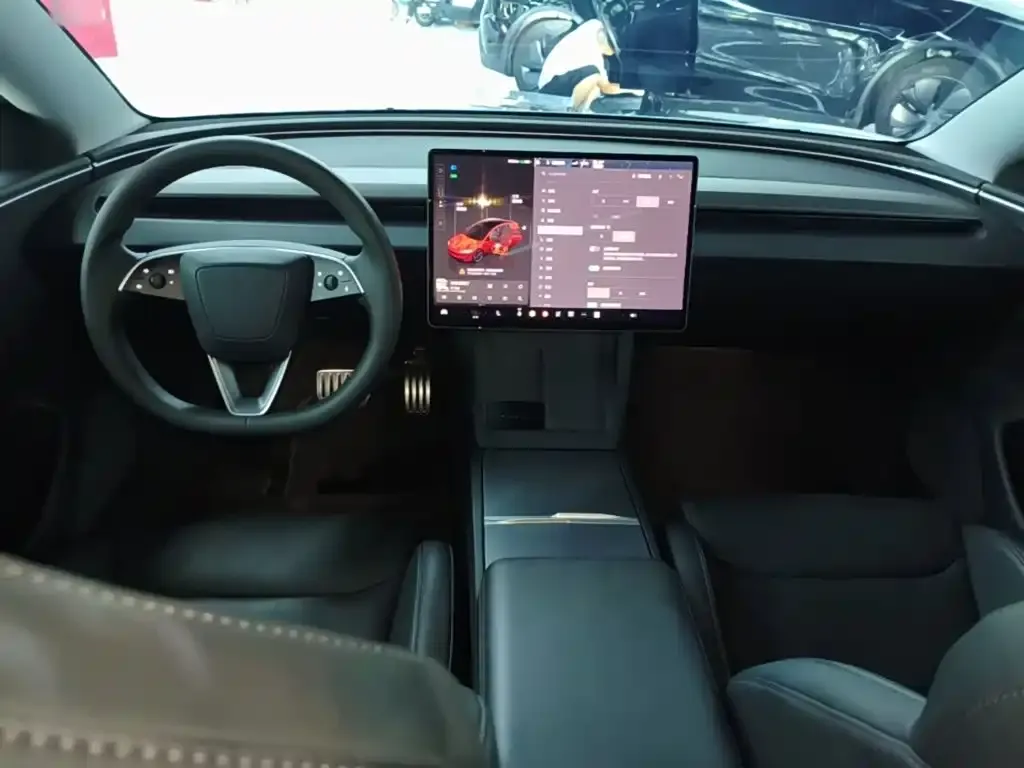 Tesla Model 3 — фото 6