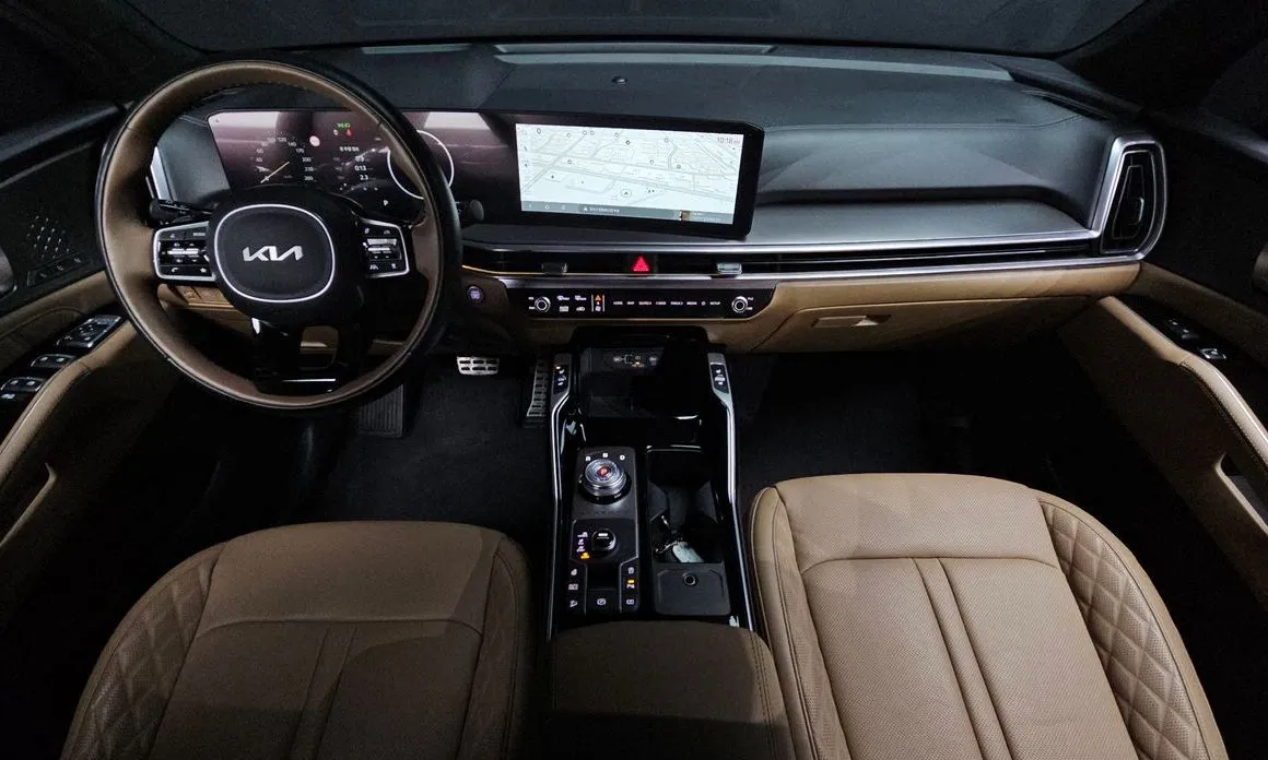 Kia Sorento — фото 7