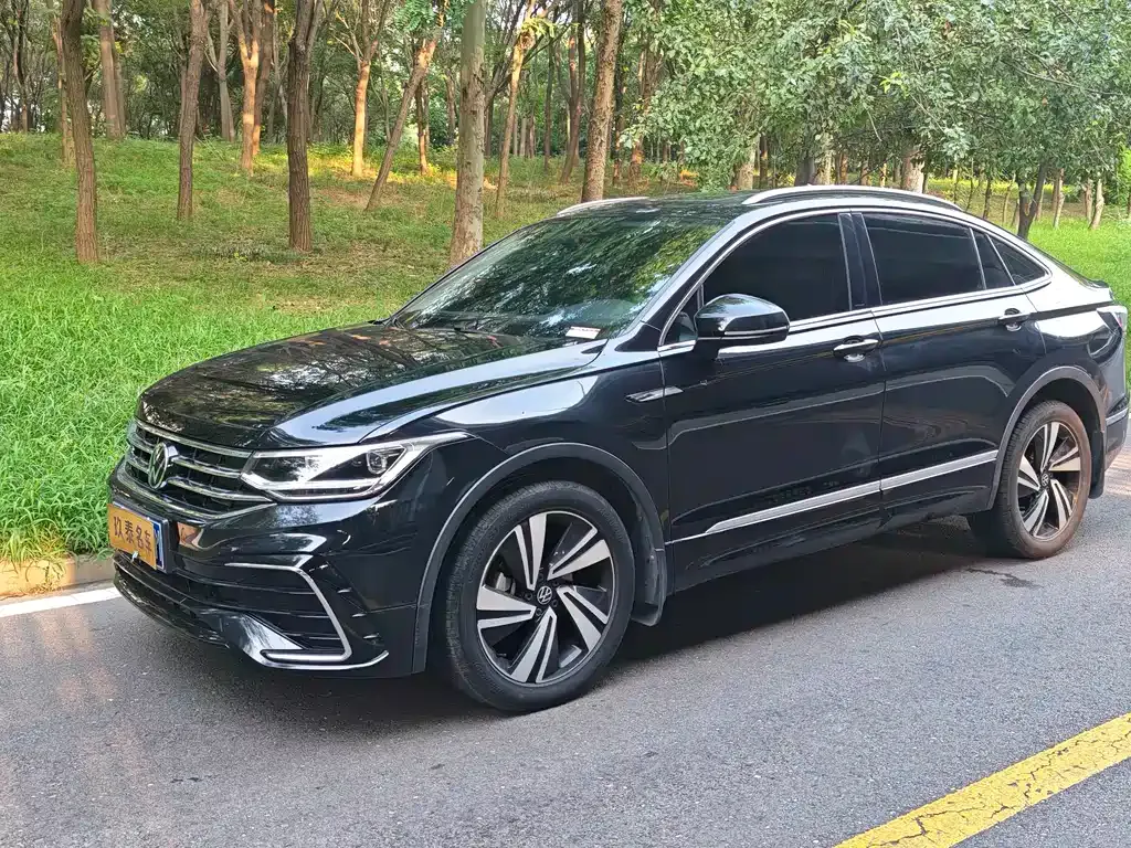 Volkswagen Tiguan X — фото 1