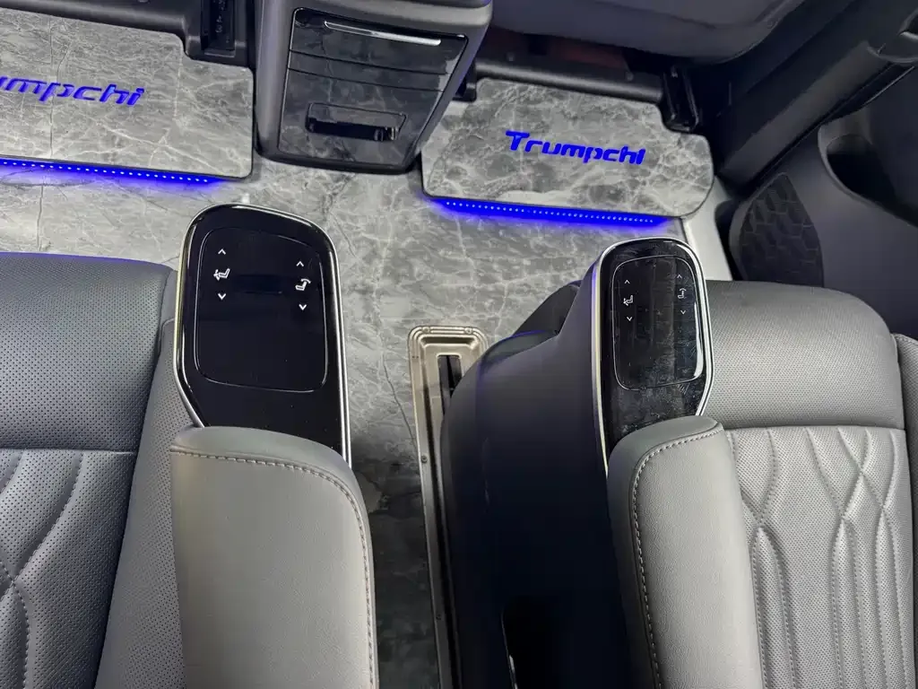 GAC Motor Trumpchi M8 — фото 6
