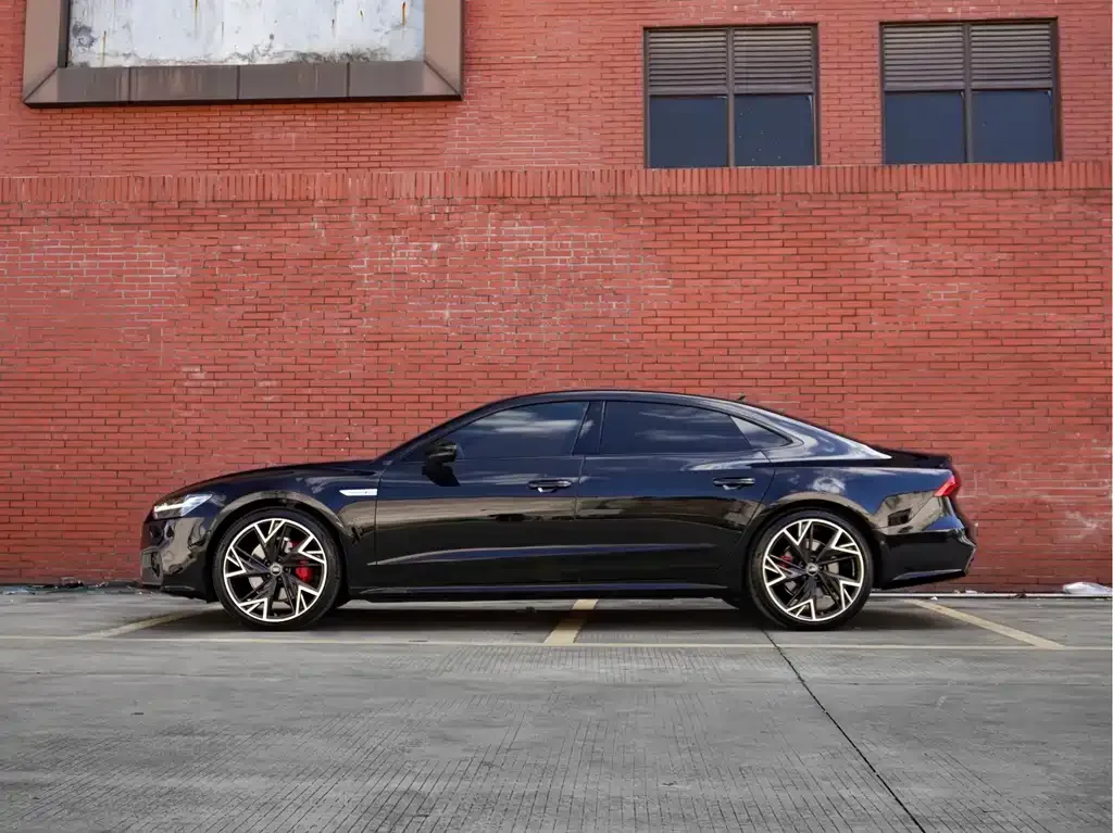 Audi A7L — фото 5