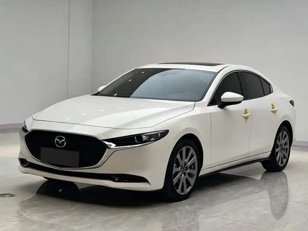Mazda 3 Axela — фото 1