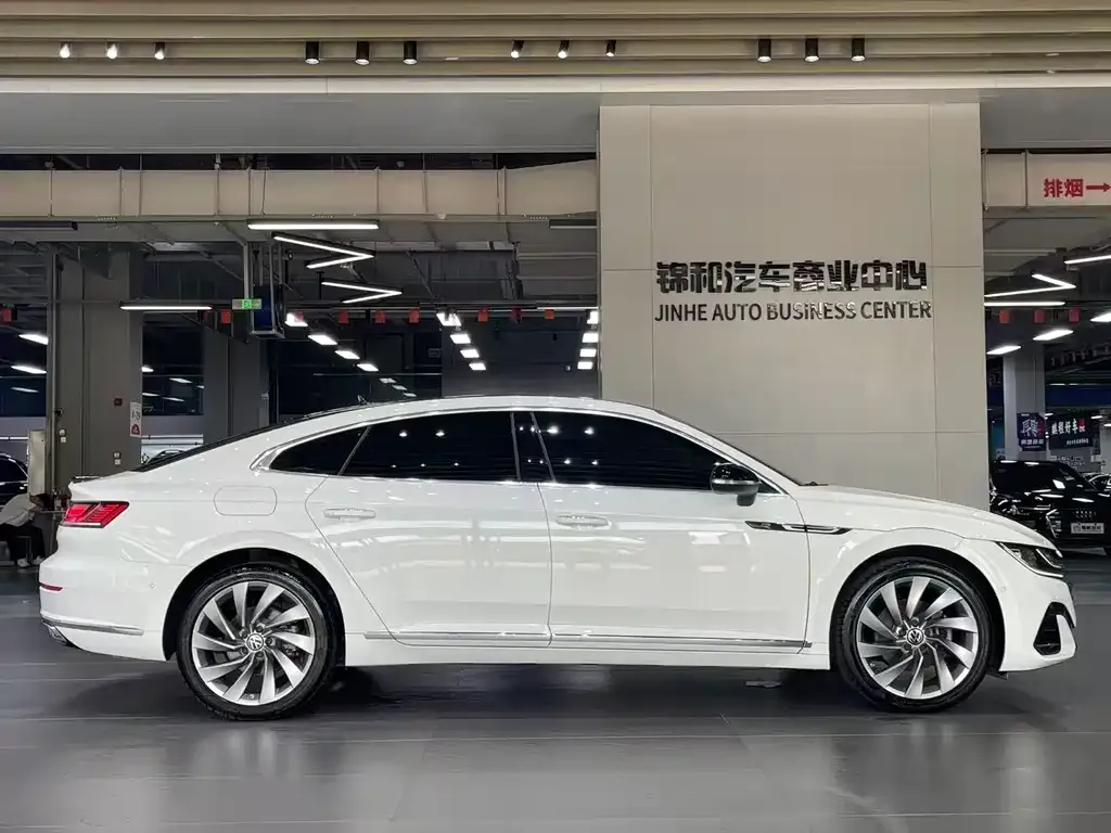 Volkswagen CC — фото 9