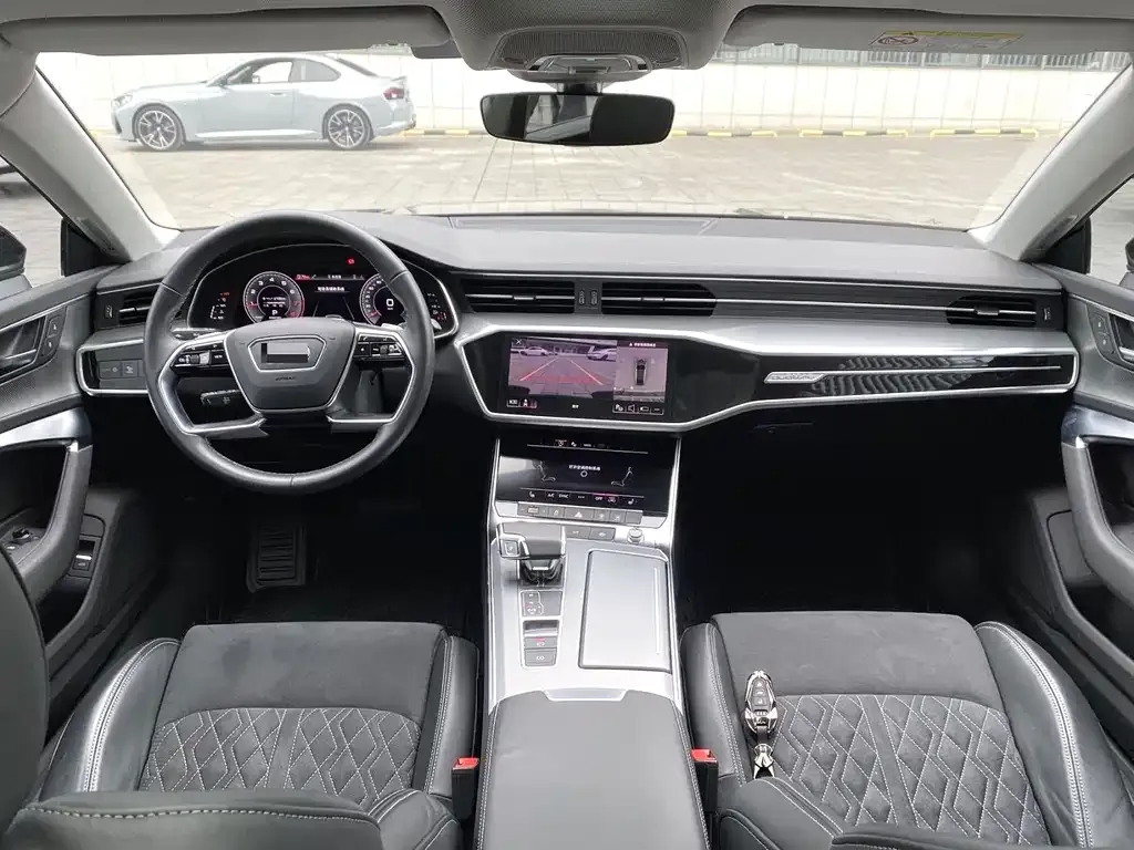 Audi A7L — фото 4