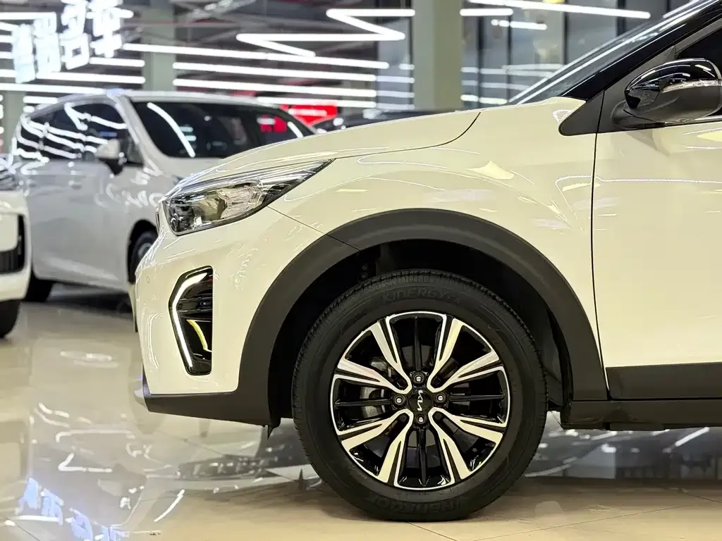 Kia KX1 — фото 7