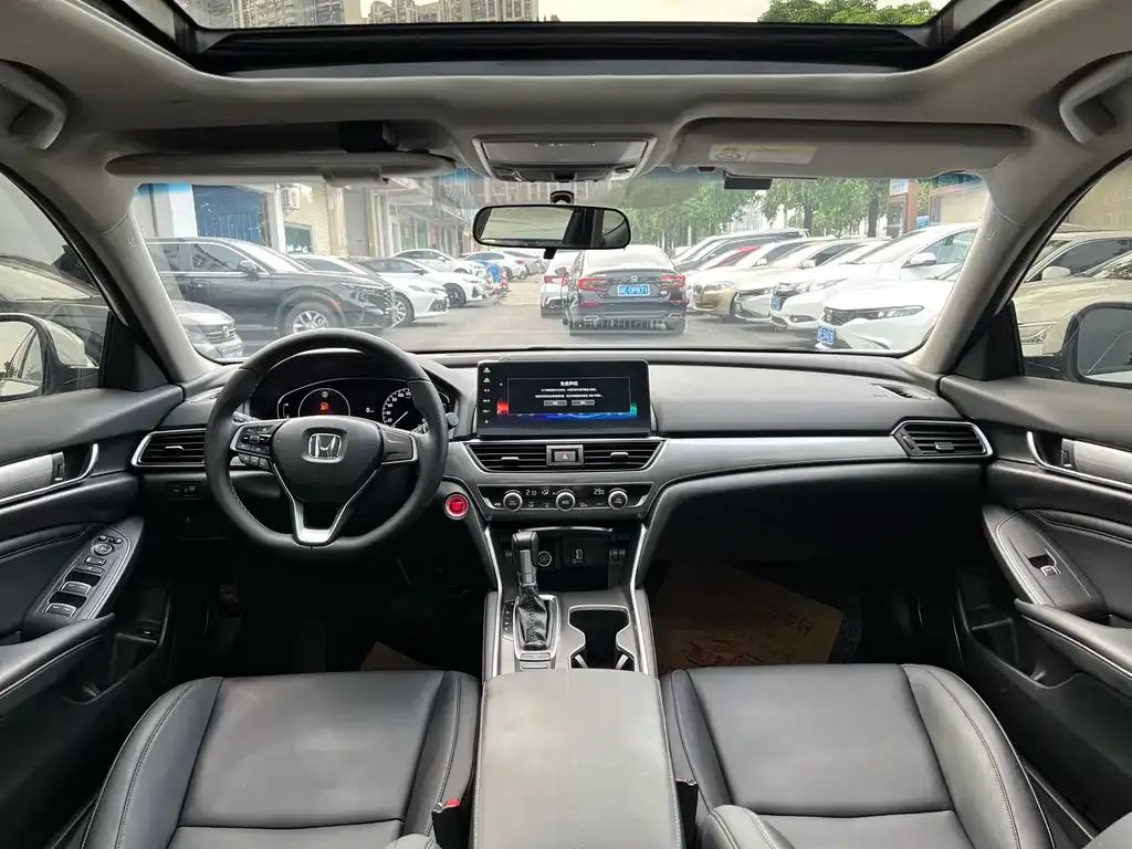 Honda Accord — фото 2