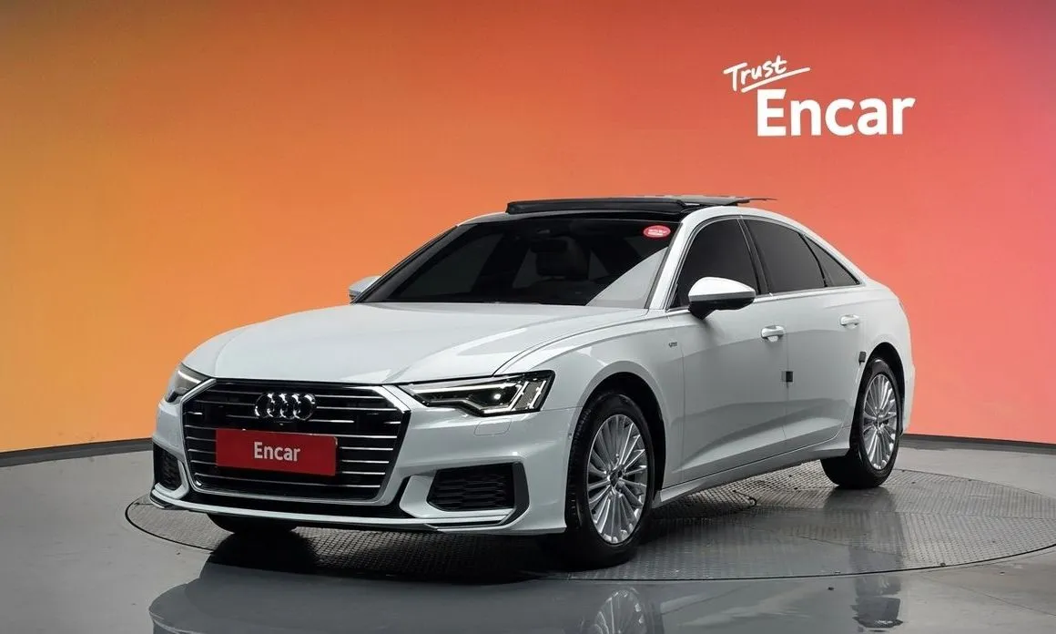 Audi A6 — фото 1