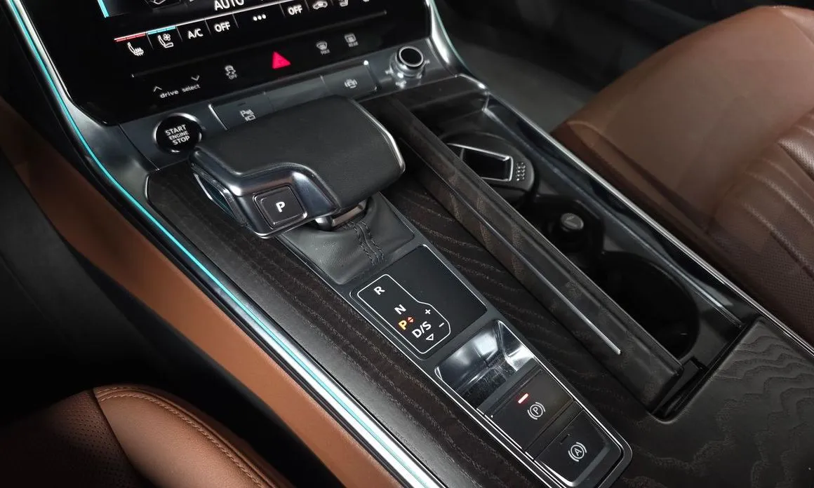 Audi A6 — фото 6