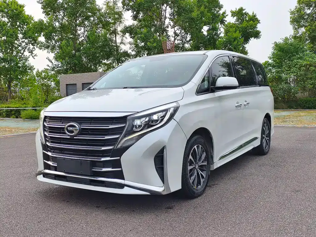 GAC Motor Trumpchi M8 — фото 1
