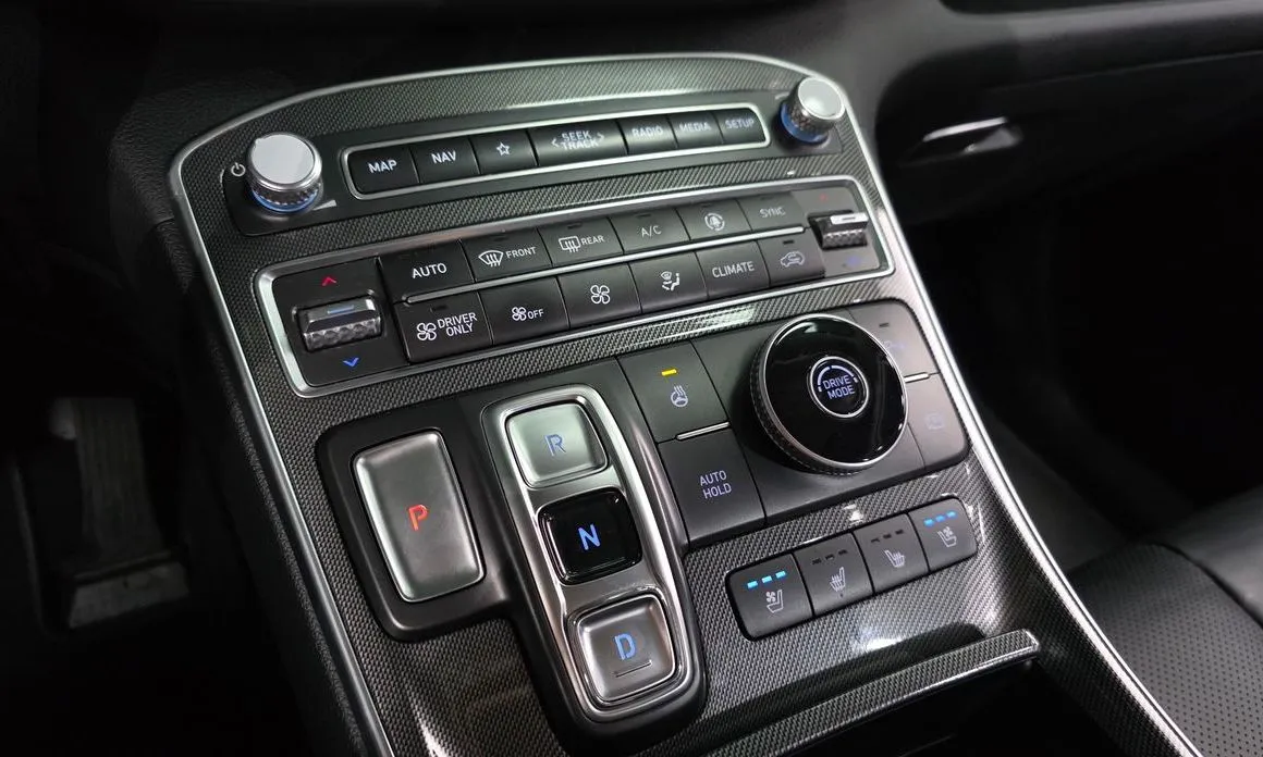 Hyundai Santafe — фото 9