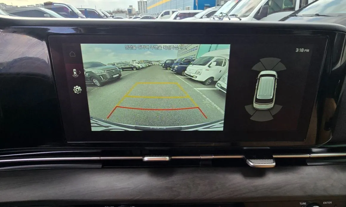 Kia Carnival — фото 5