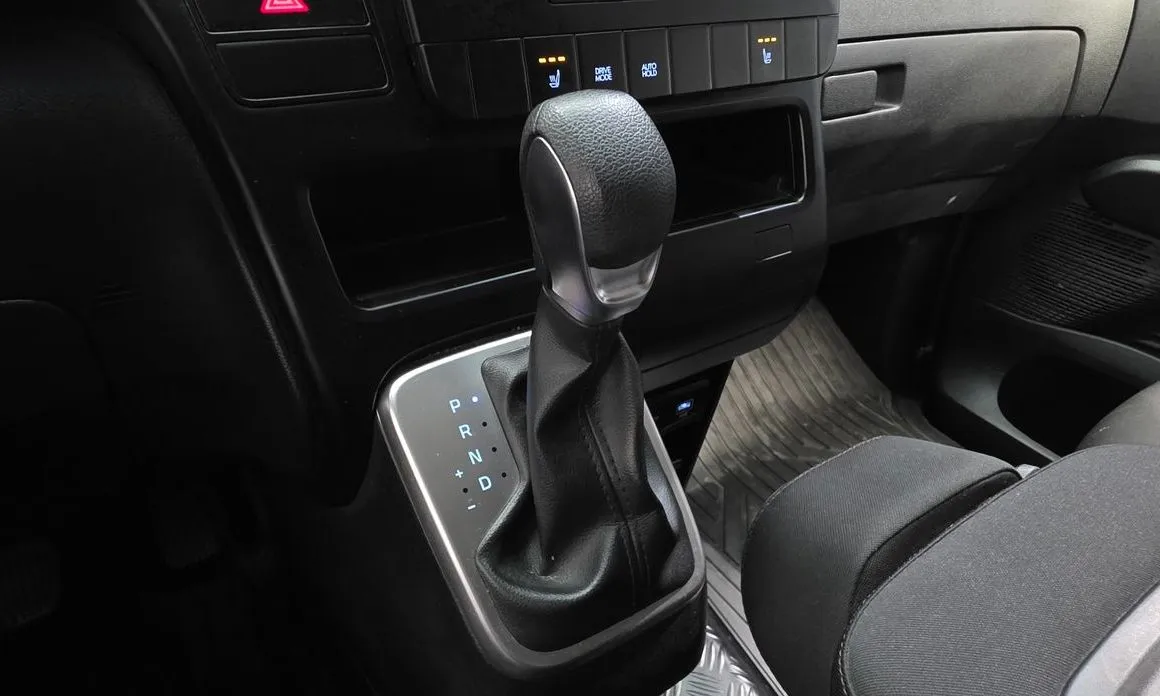 Hyundai Staria — фото 10