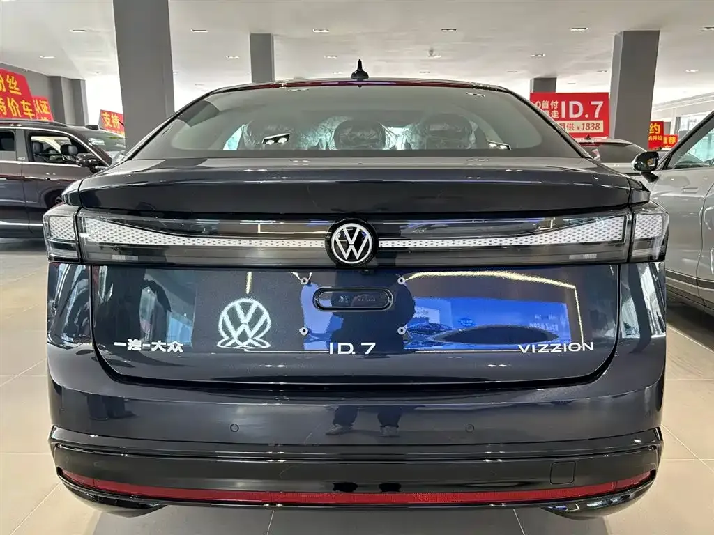 Volkswagen ID.7 VIZZION — фото 3