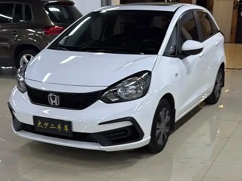 Honda Fit — фото 3