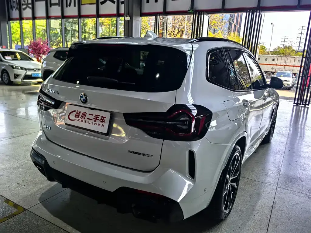 BMW X3 — фото 9