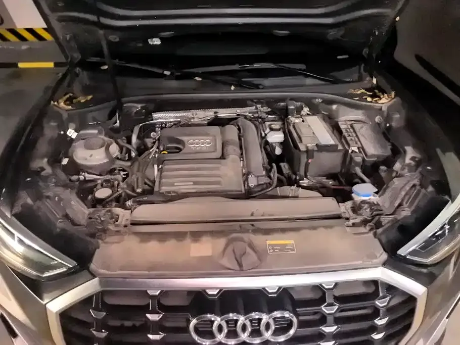 Audi Q3 — фото 10