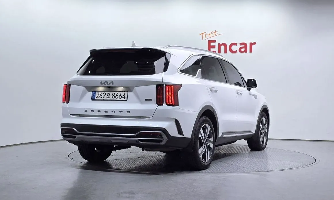 Kia Sorento — фото 4