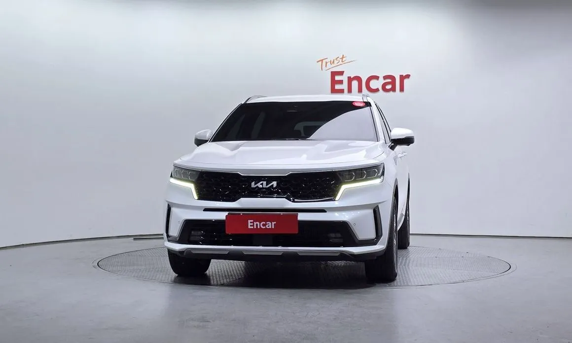 Kia Sorento — фото 5