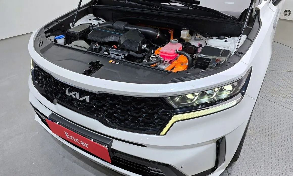 Kia Sorento — фото 8