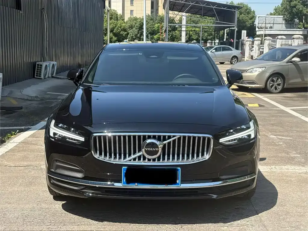 Volvo S90 — фото 3
