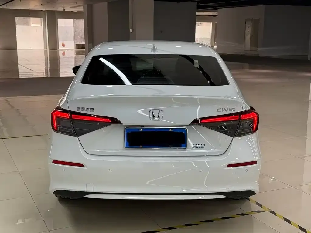 Honda Civic — фото 2