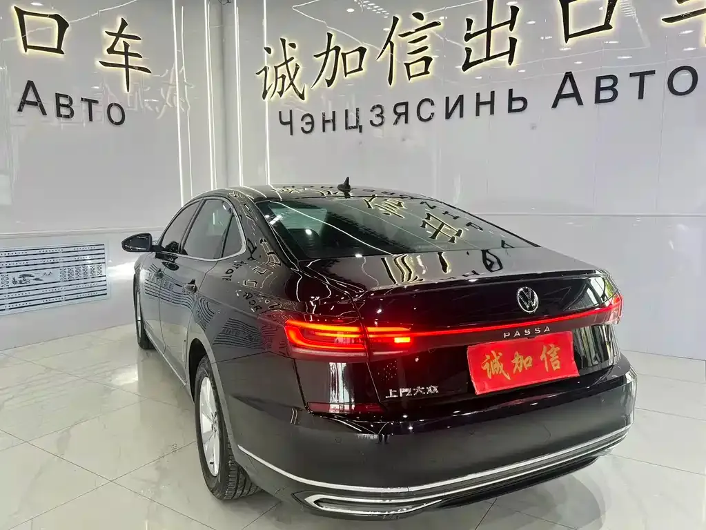 Volkswagen Passat — фото 5