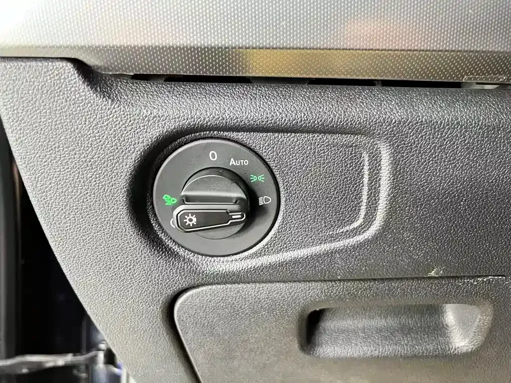 Volkswagen Passat — фото 10