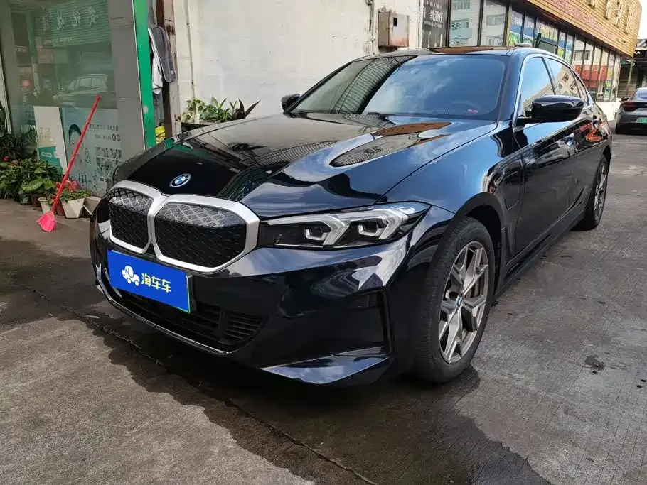 BMW i3 — фото 1